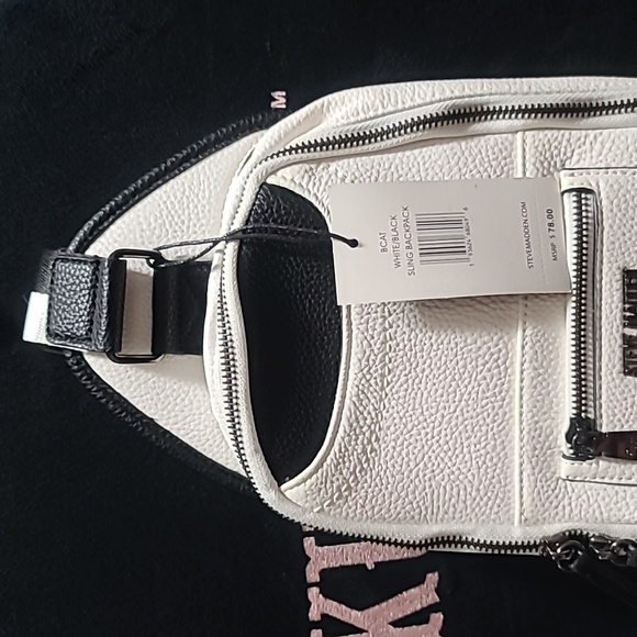 Steve Madden Sling backpack - Picture 3 of 9